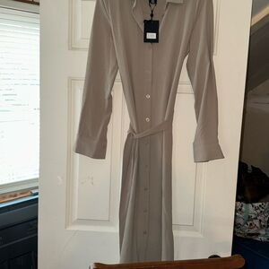 DKNY DRESS size 4 NWTS